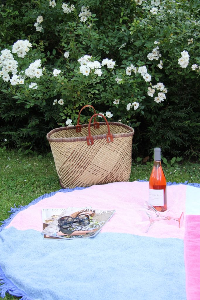 DIY strandtæppe - guide til dit eget picnictæppe af gamle håndklæder
