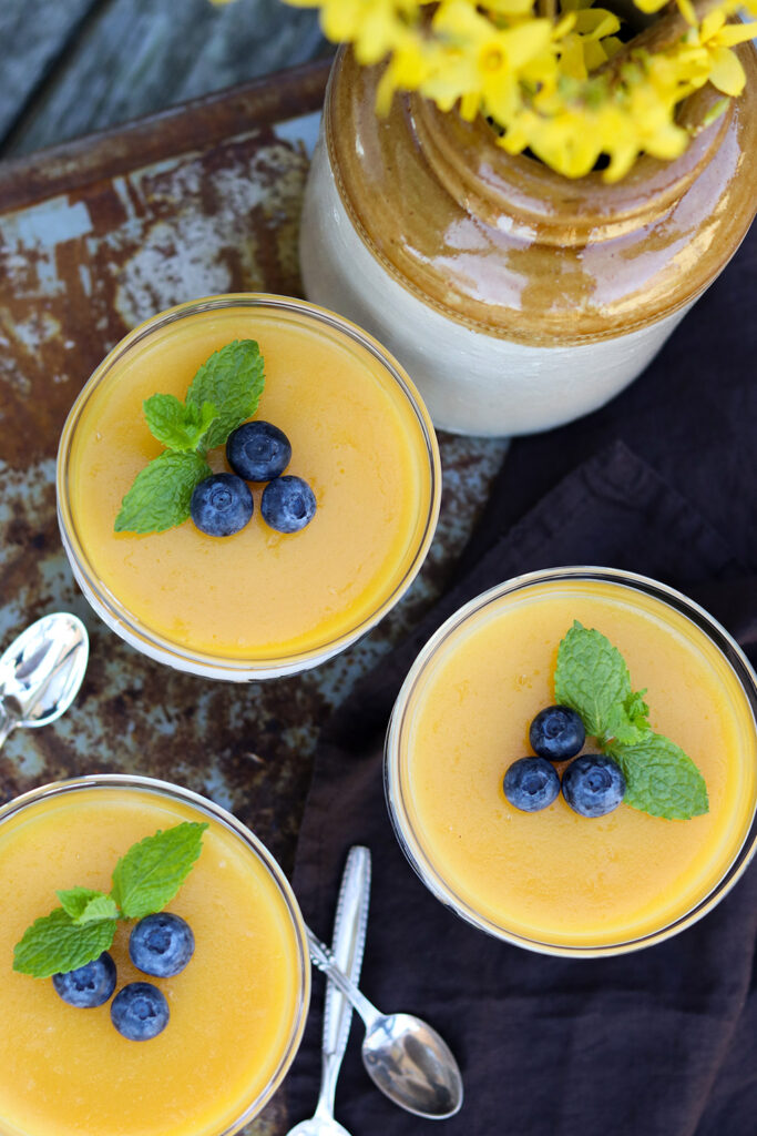 Cheesecake med mango - nem opskrift på en sundere dessert