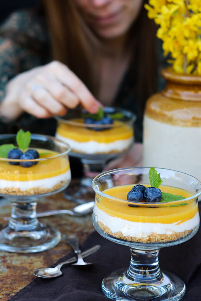 Cheesecake med mango - nem opskrift på en sundere dessert