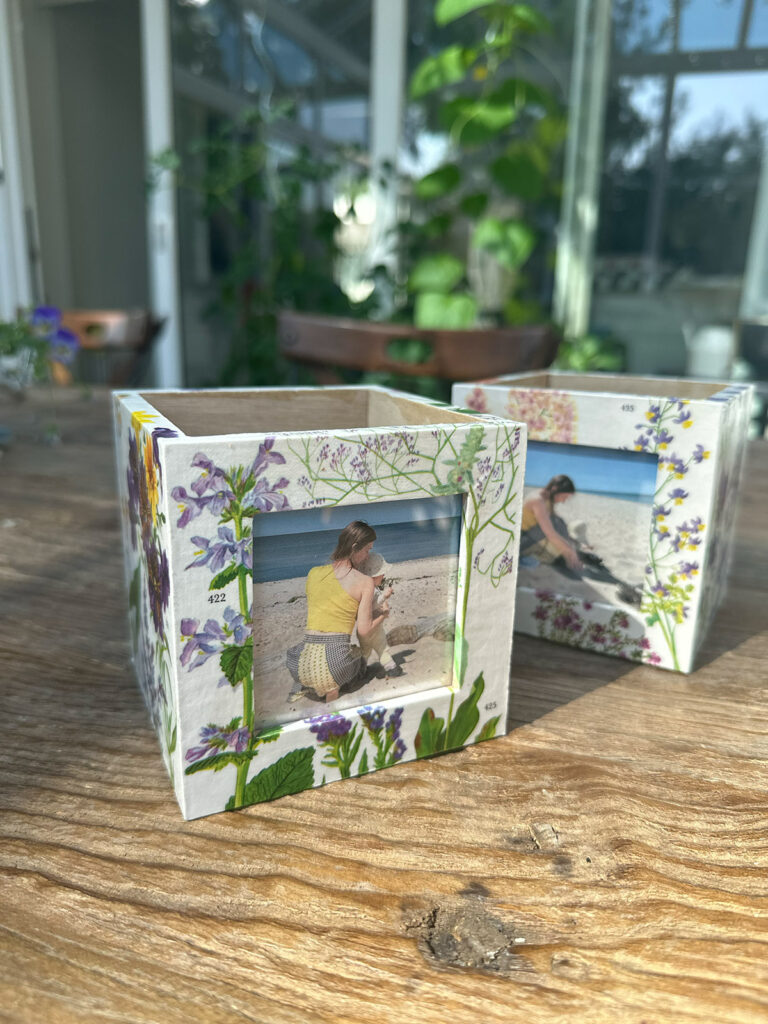 Æsker med decoupage fra gamle bøger